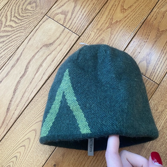 Arc’teryx crest toque - Picture 3 of 3